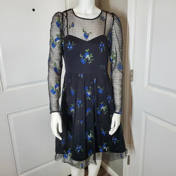 Taylor Dresses Women's Long Sleeve Embroidered A-Line Dress Size 8 - Picture 14 of 16